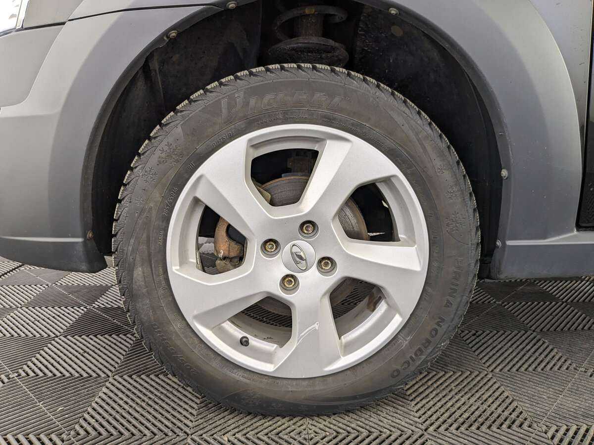 Lada (ВАЗ) Largus с пробегом — 2020 год. Фото: #8