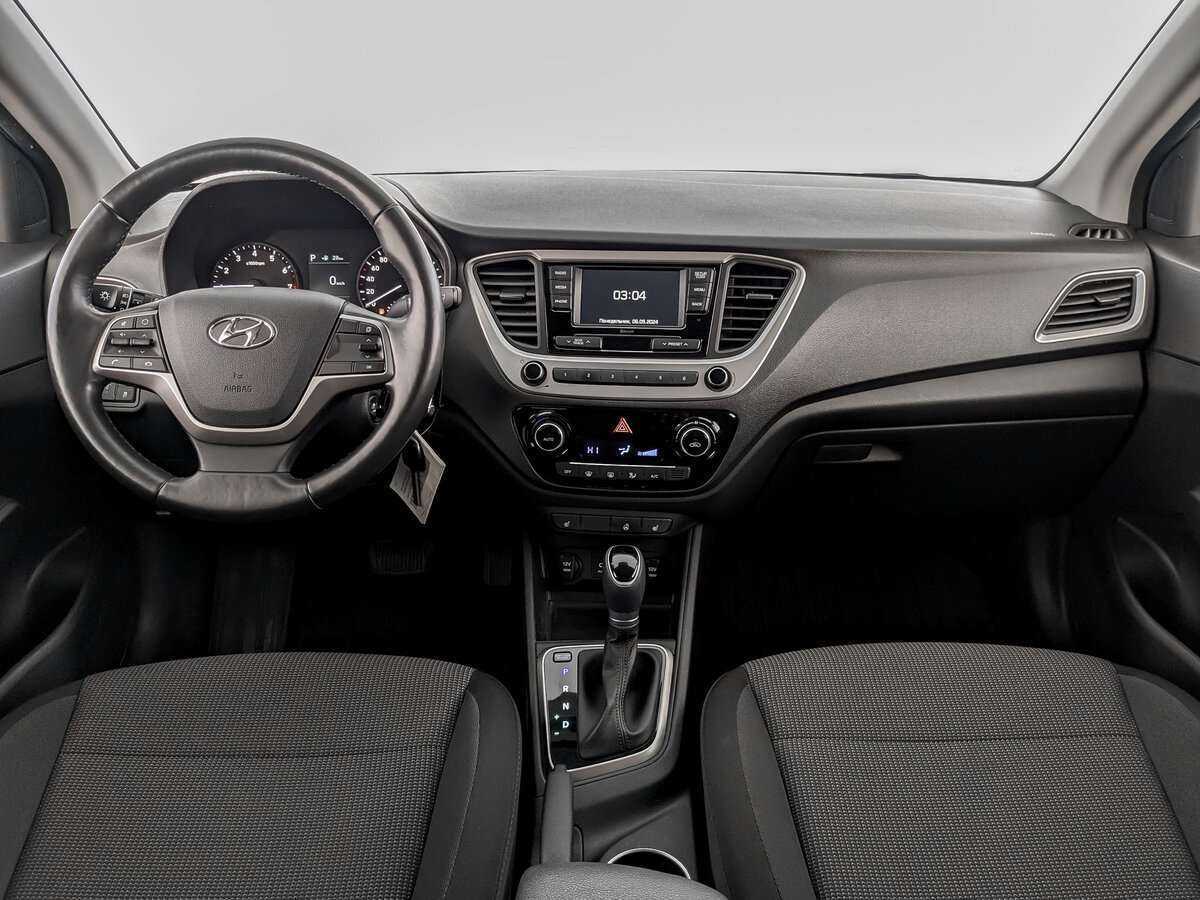 Hyundai Solaris с пробегом — 2018 год. Фото: #11