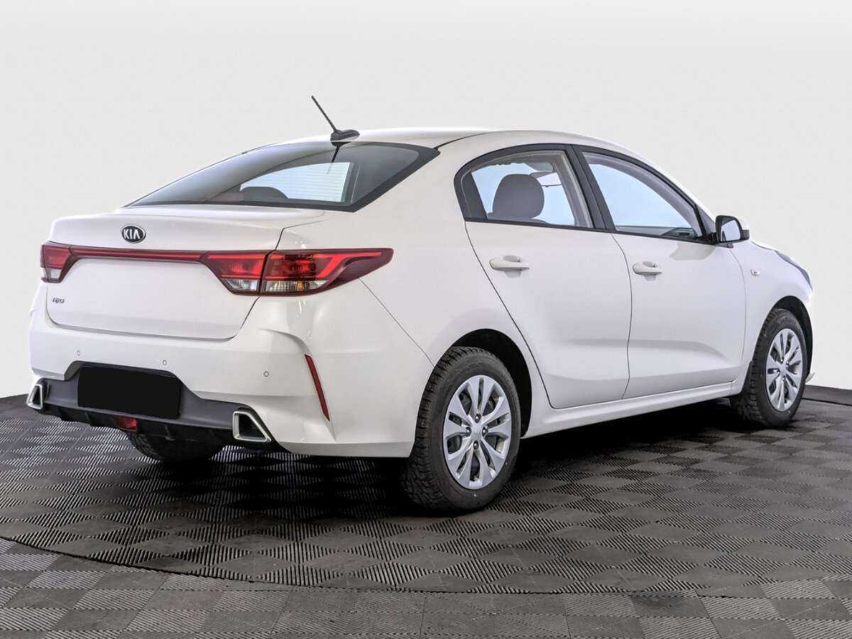 Kia Rio с пробегом — 2021 год. Фото: #4