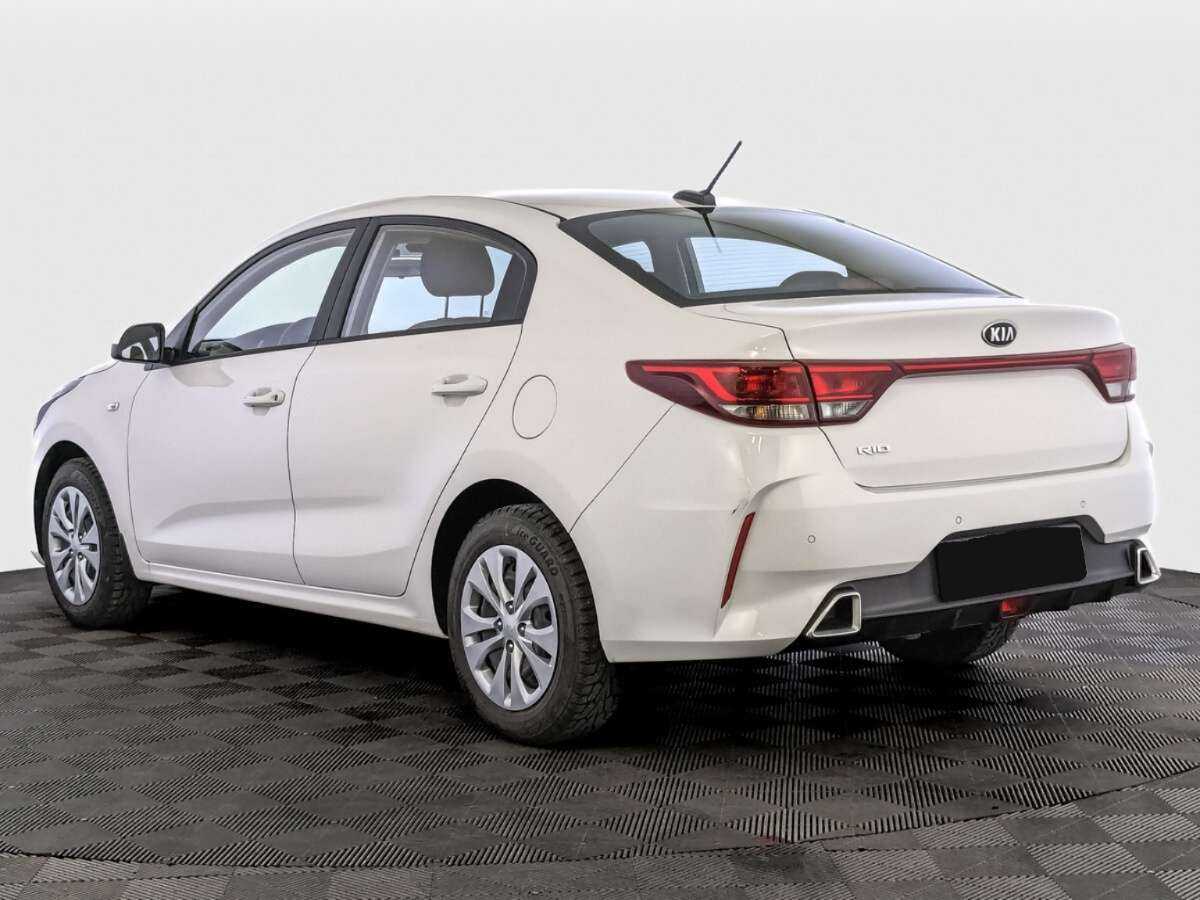 Kia Rio с пробегом — 2021 год. Фото: #6