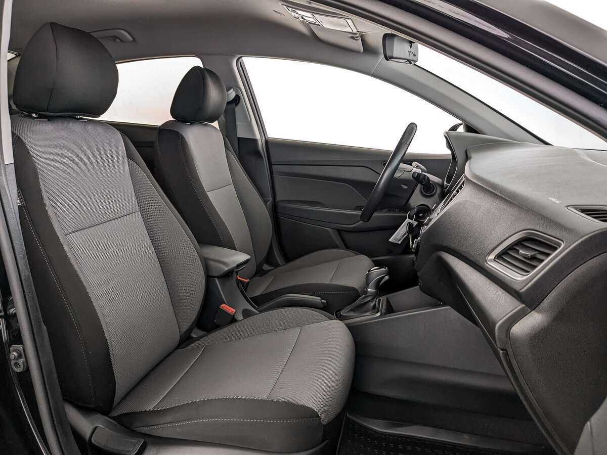 Hyundai Solaris с пробегом — 2019 год. Фото: #19