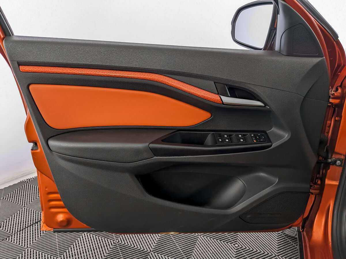 Lada (ВАЗ) Vesta с пробегом — 2019 год. Фото: #15