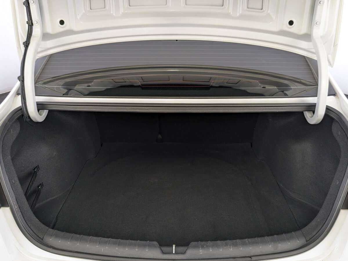 Kia Rio с пробегом — 2021 год. Фото: #9