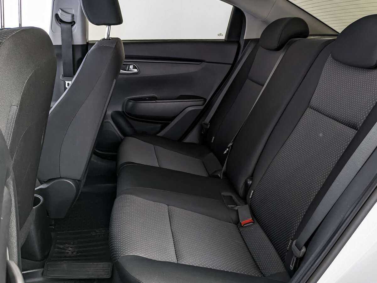 Kia Rio с пробегом — 2021 год. Фото: #17