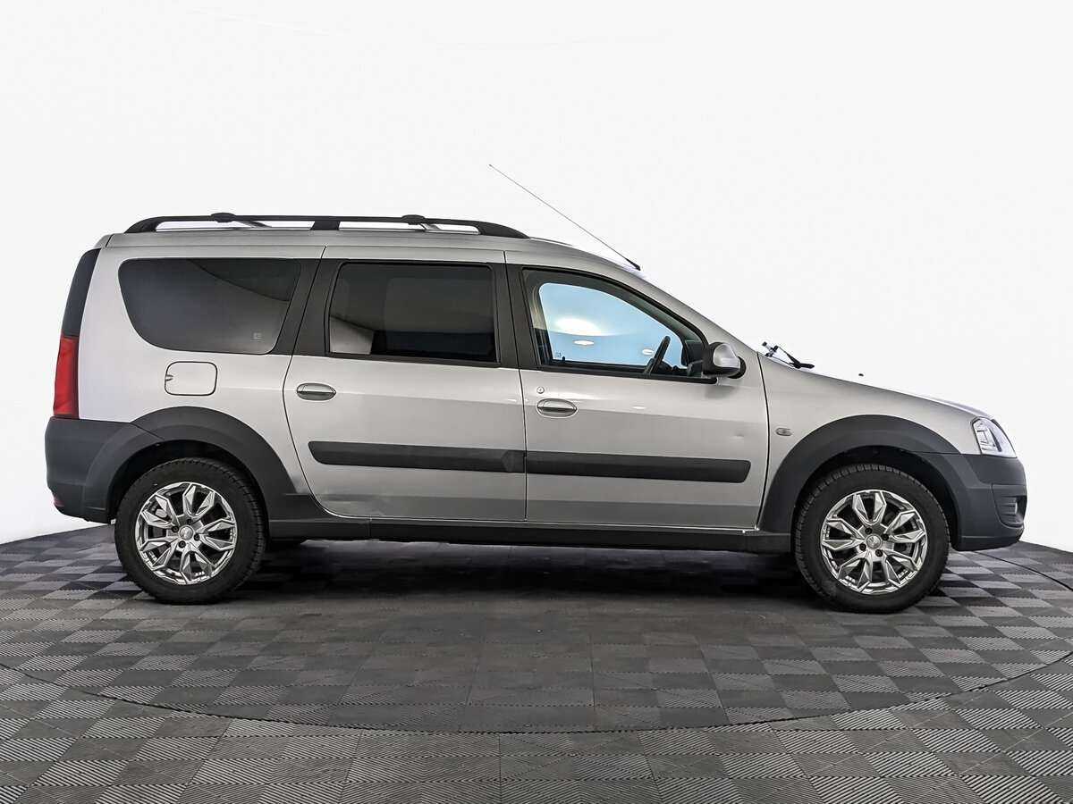 Lada (ВАЗ) Largus с пробегом — 2019 год. Фото: #3