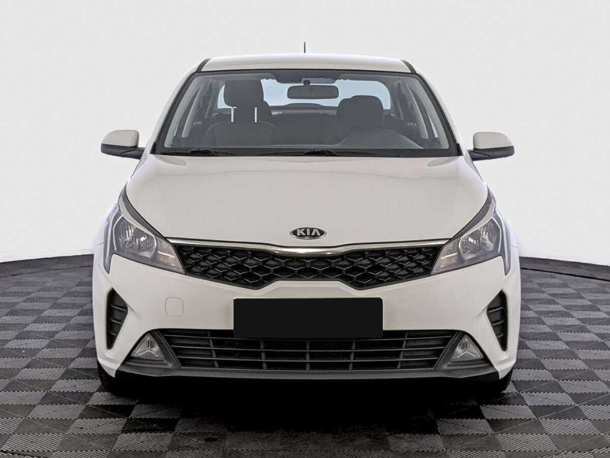 Kia Rio с пробегом — 2021 год. Фото: #1
