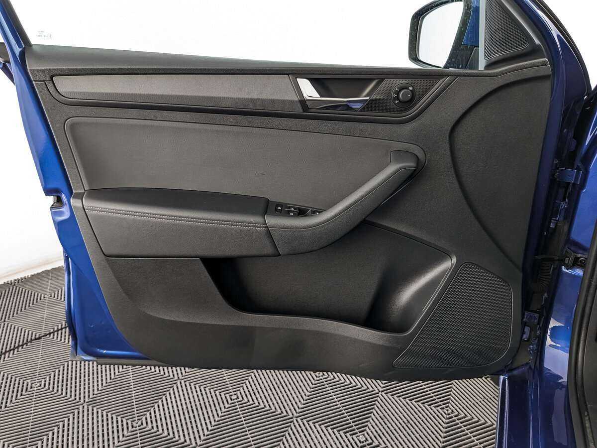 Skoda Rapid с пробегом — 2021 год. Фото: #14