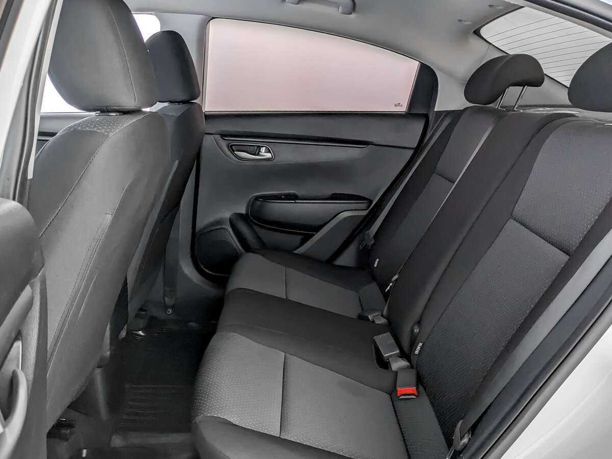 Kia Rio с пробегом — 2020 год. Фото: #8