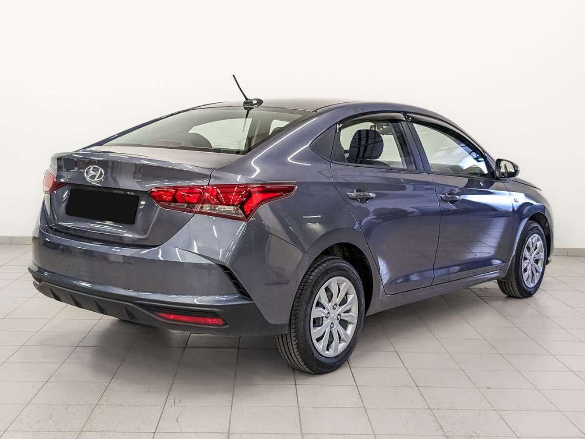 Hyundai Solaris с пробегом — 2021 год. Фото: #4