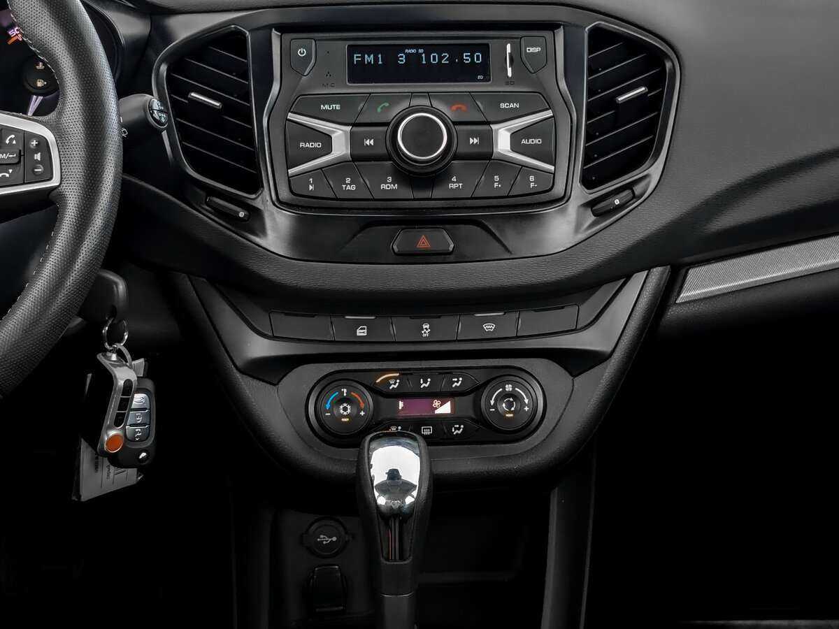 Lada (ВАЗ) Vesta с пробегом — 2021 год. Фото: #12