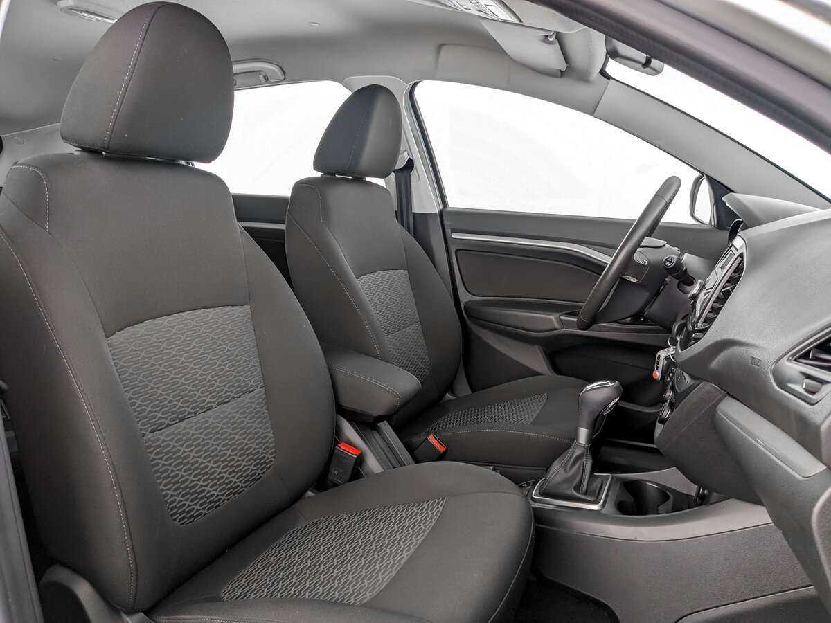 Lada (ВАЗ) Vesta с пробегом — 2021 год. Фото: #18