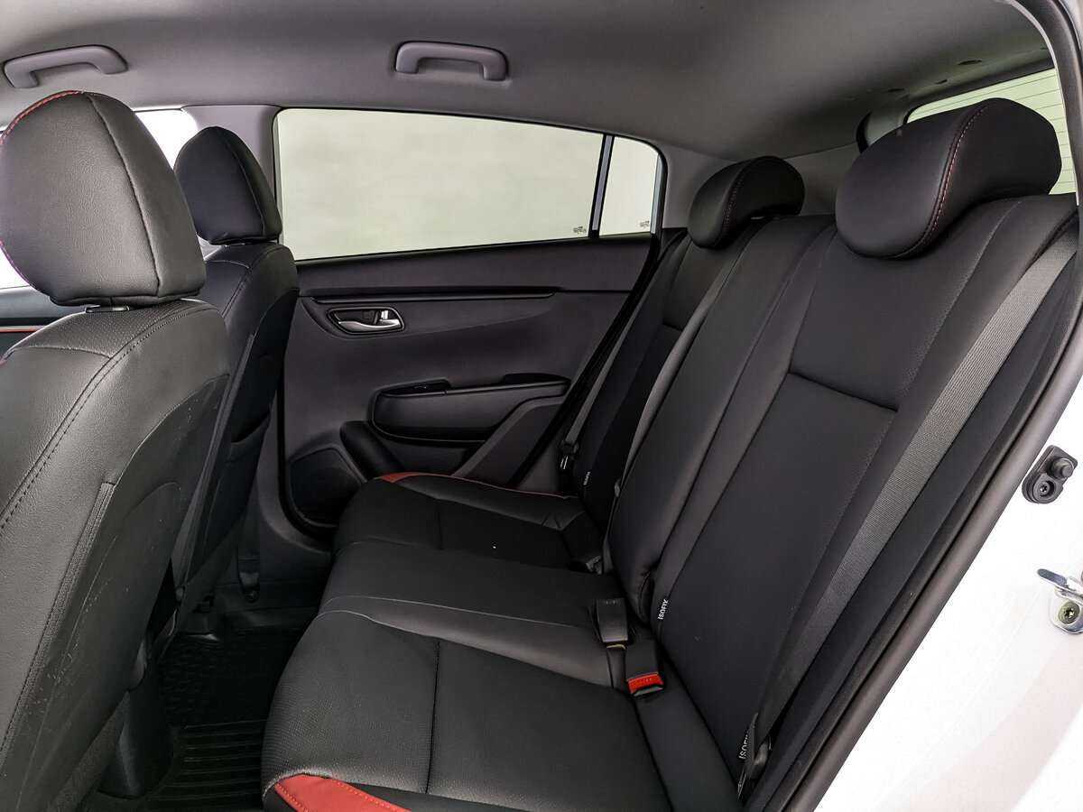 Kia Rio с пробегом — 2020 год. Фото: #13