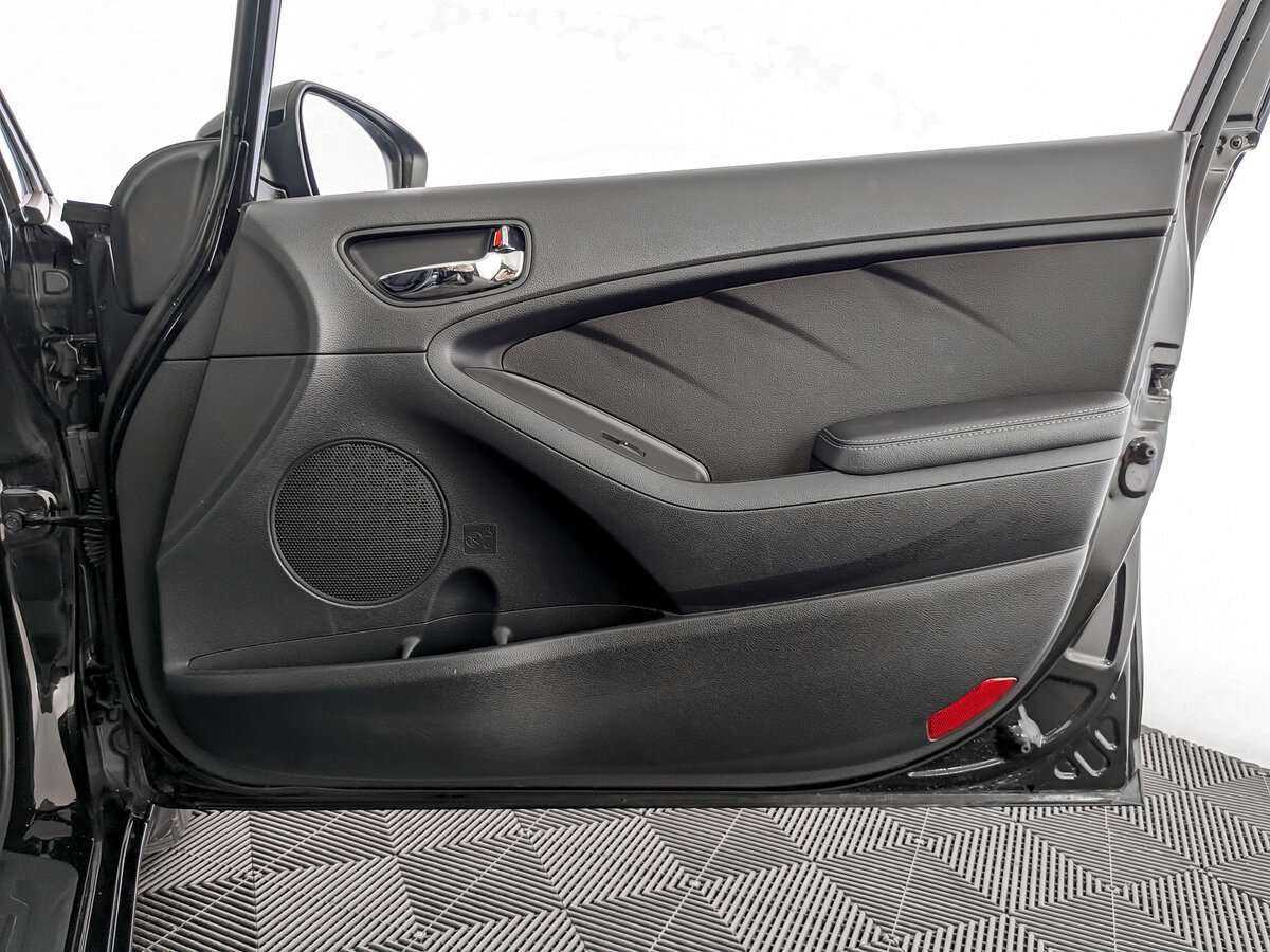 Kia Cerato с пробегом — 2019 год. Фото: #19