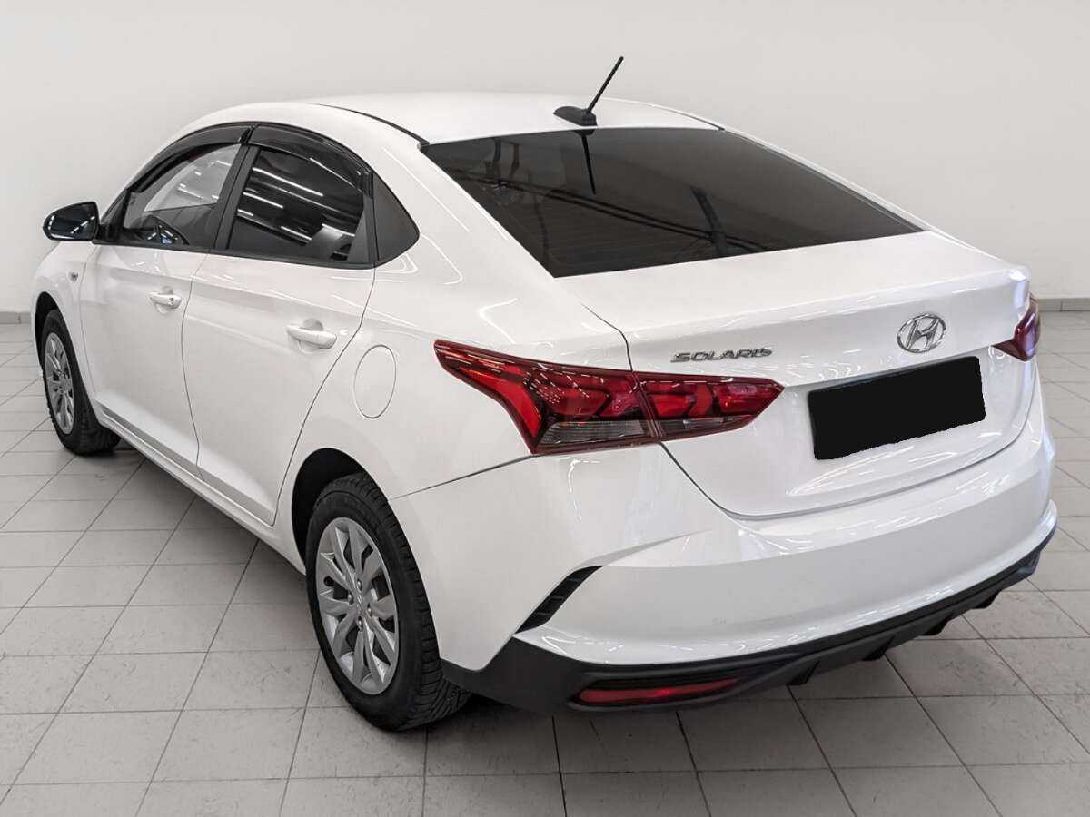 Hyundai Solaris с пробегом — 2021 год. Фото: #5