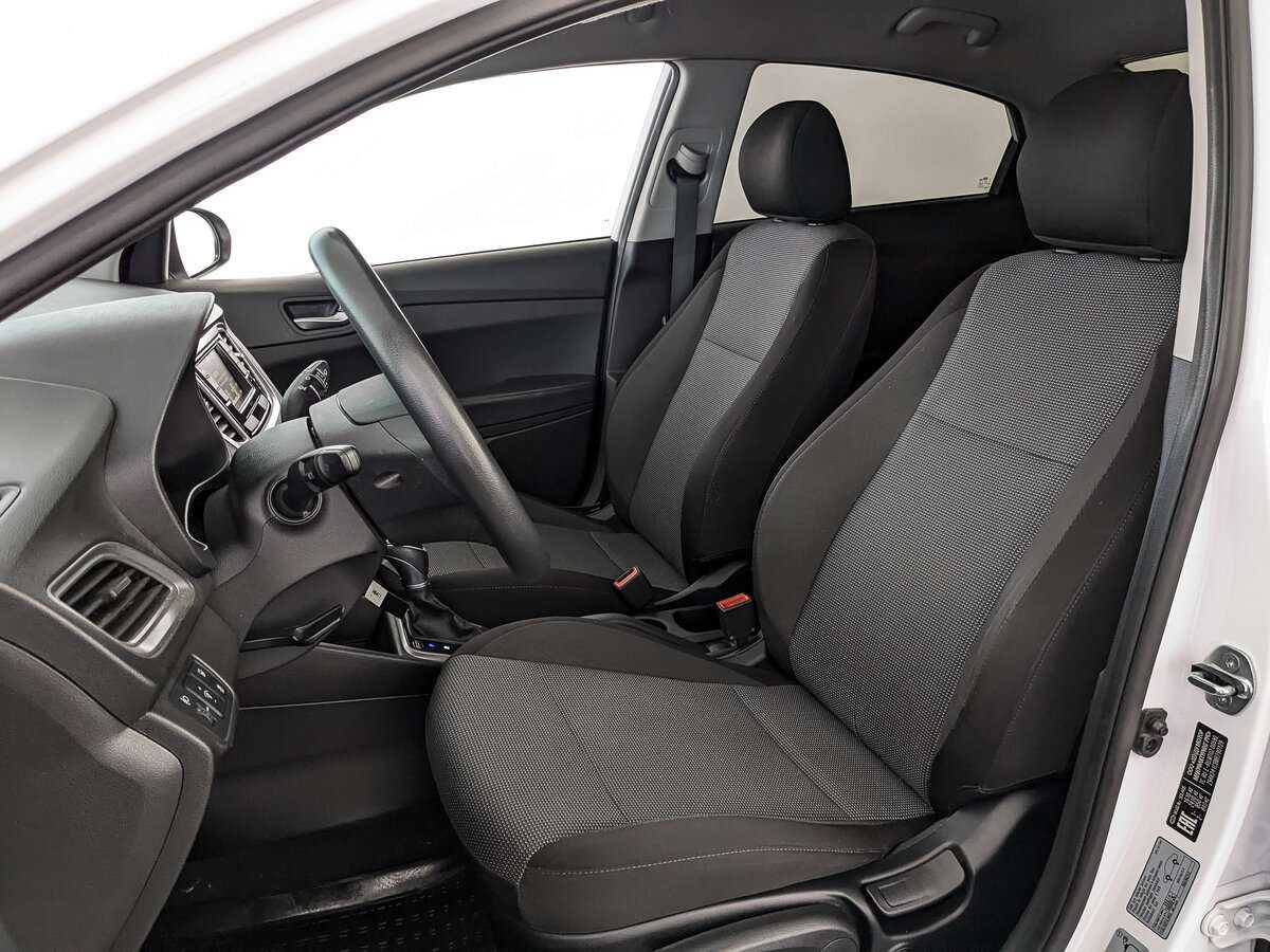 Hyundai Solaris с пробегом — 2021 год. Фото: #15