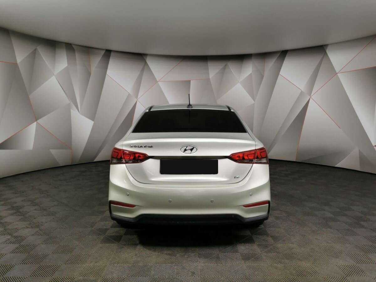 Hyundai Solaris с пробегом — 2017 год. Фото: #7