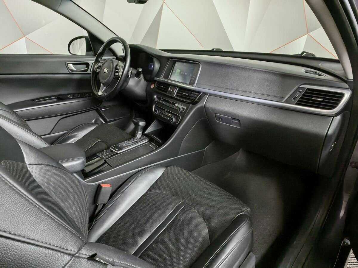 Kia Optima с пробегом — 2016 год. Фото: #8