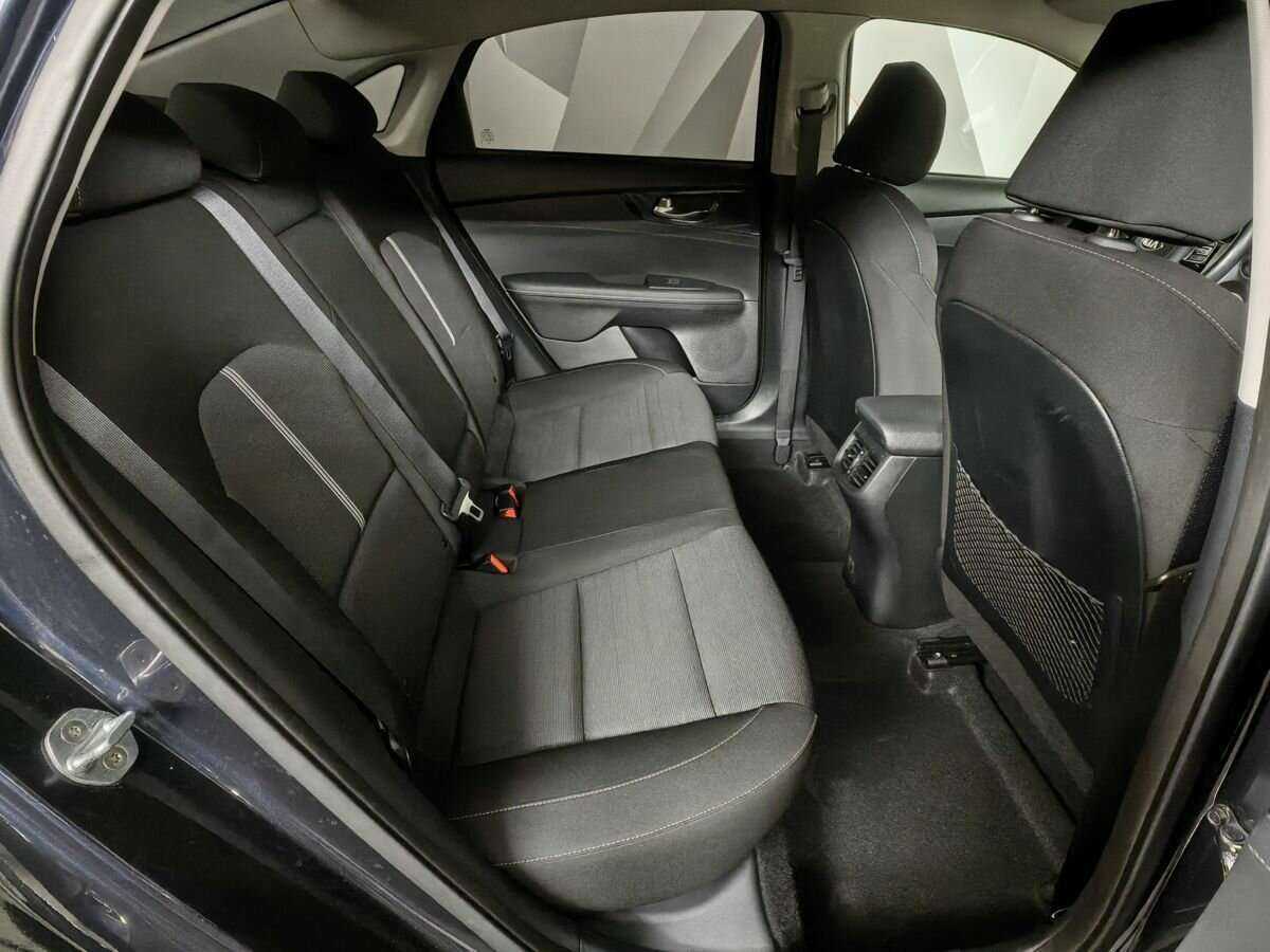 Kia Cerato с пробегом — 2019 год. Фото: #11