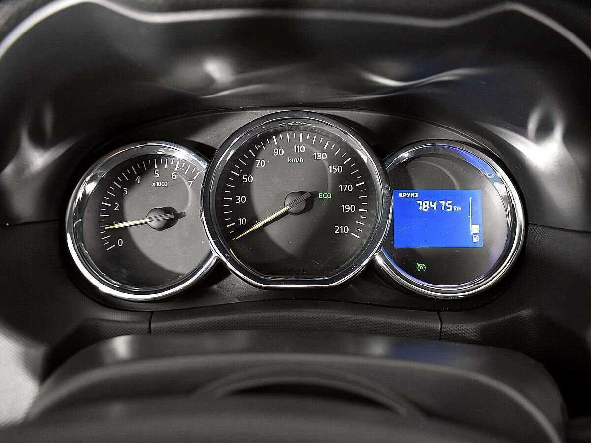 Renault Duster с пробегом — 2018 год. Фото: #11