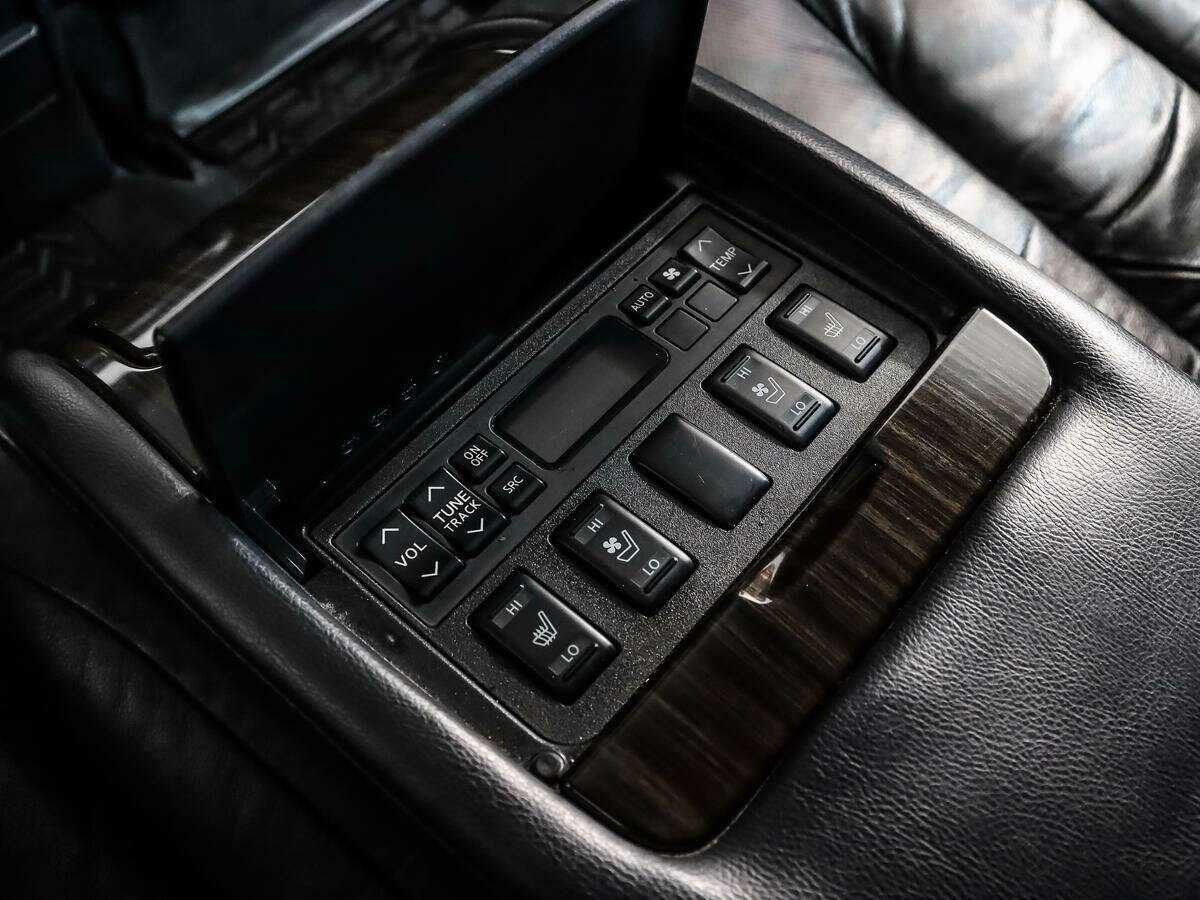 Nissan Teana с пробегом — 2012 год. Фото: #14