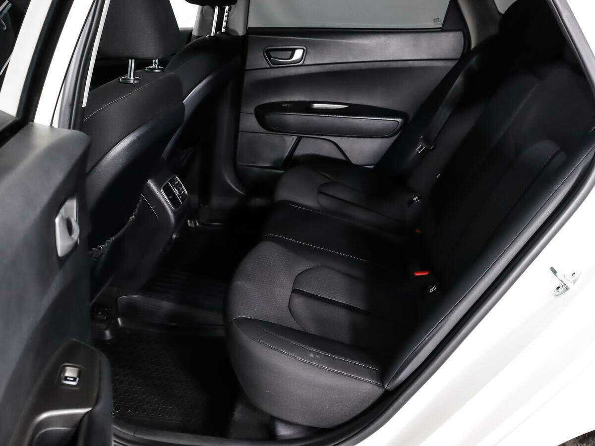 Kia Optima с пробегом — 2019 год. Фото: #9