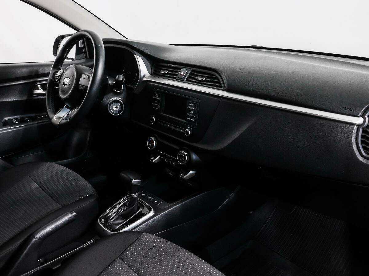 Kia Rio с пробегом — 2021 год. Фото: #8