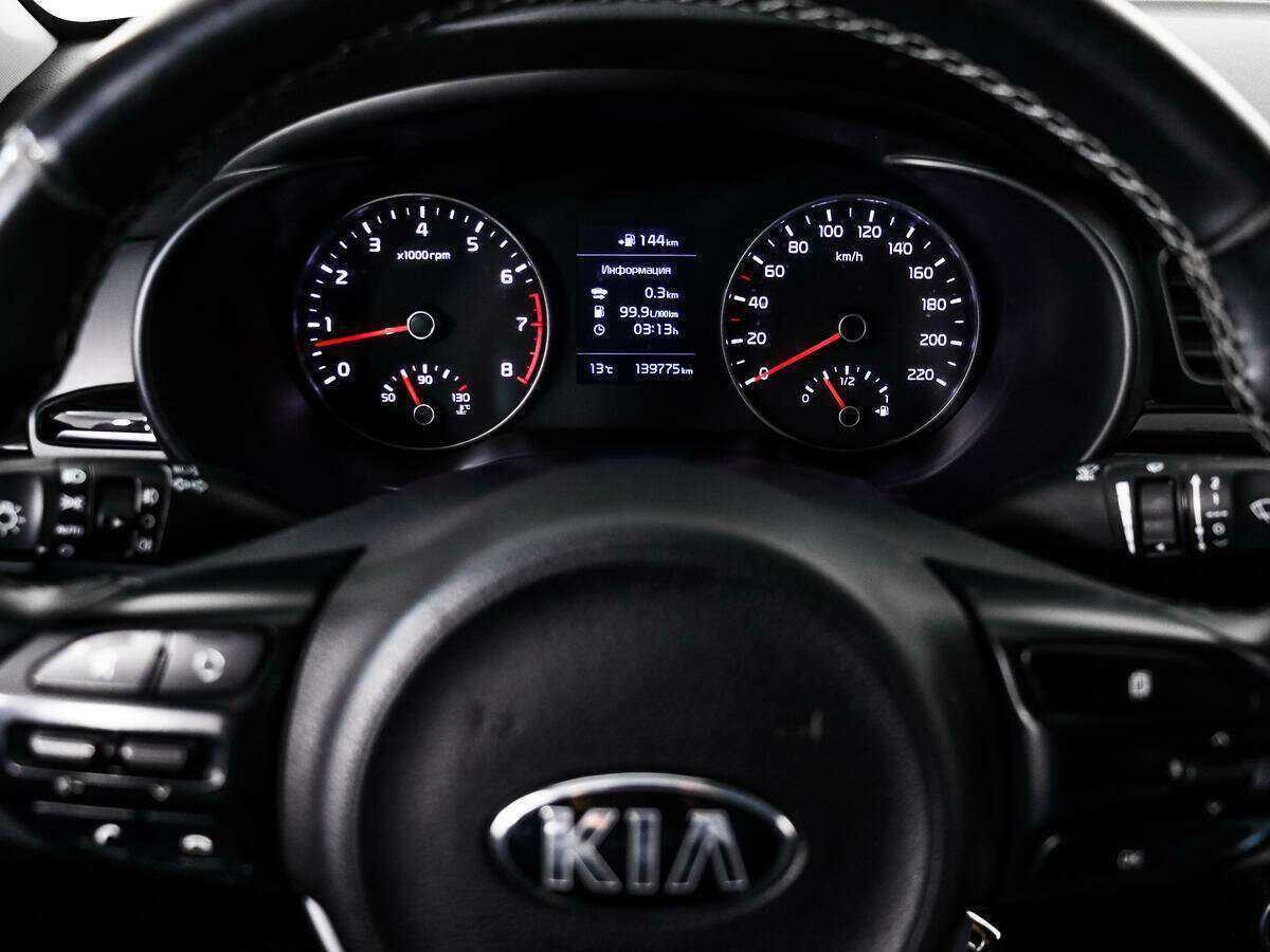 Kia Rio с пробегом — 2017 год. Фото: #14