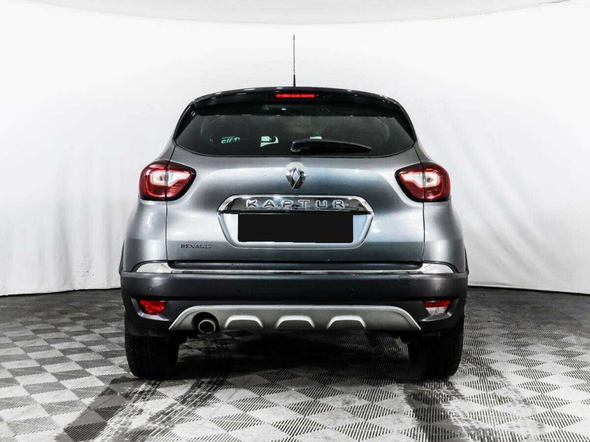 Renault Kaptur с пробегом — 2016 год. Фото: #5