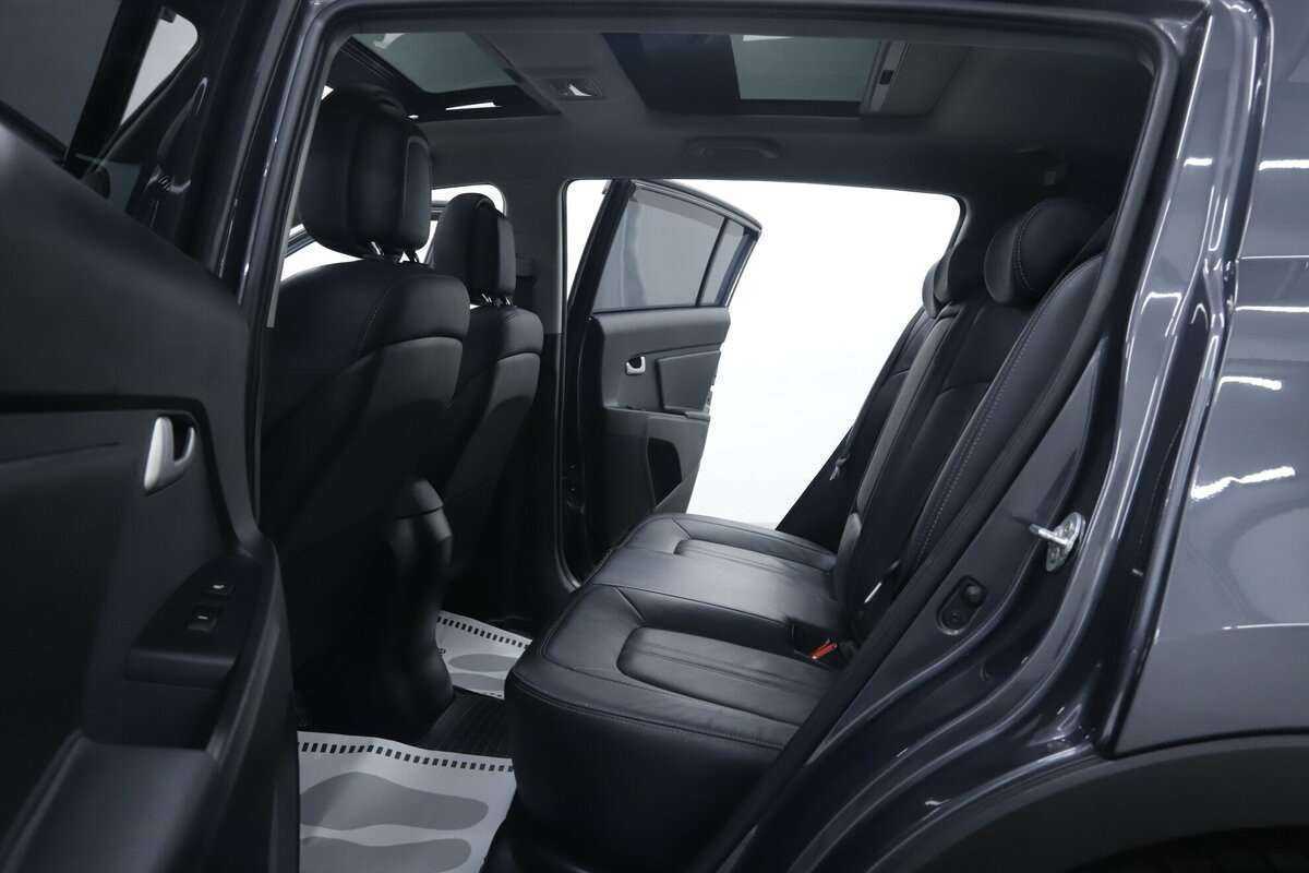 Kia Sportage с пробегом — 2013 год. Фото: #19