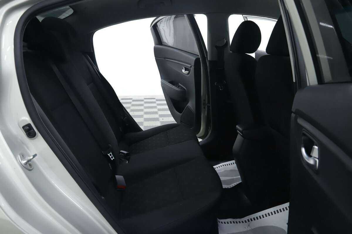 Kia Rio с пробегом — 2019 год. Фото: #17