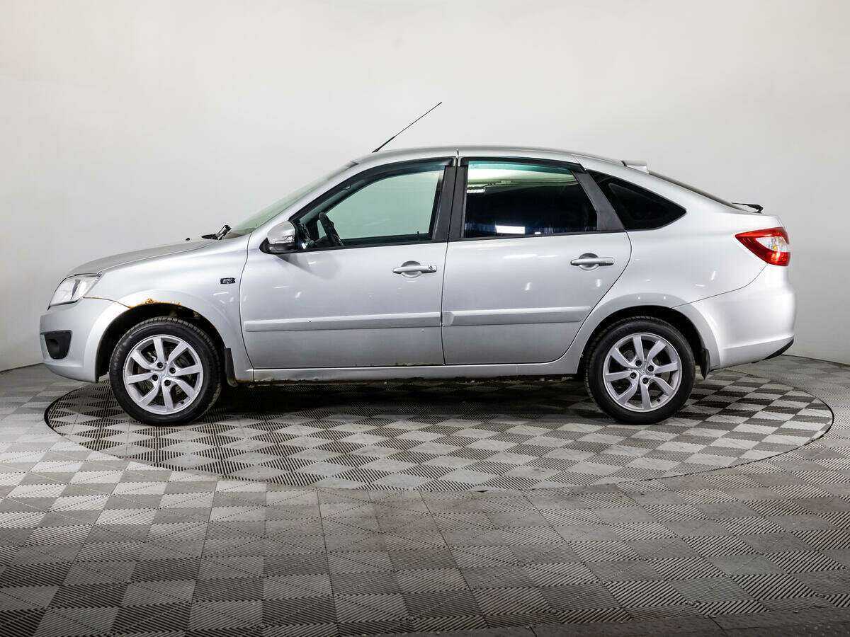 Lada (ВАЗ) Granta с пробегом — 2016 год. Фото: #7