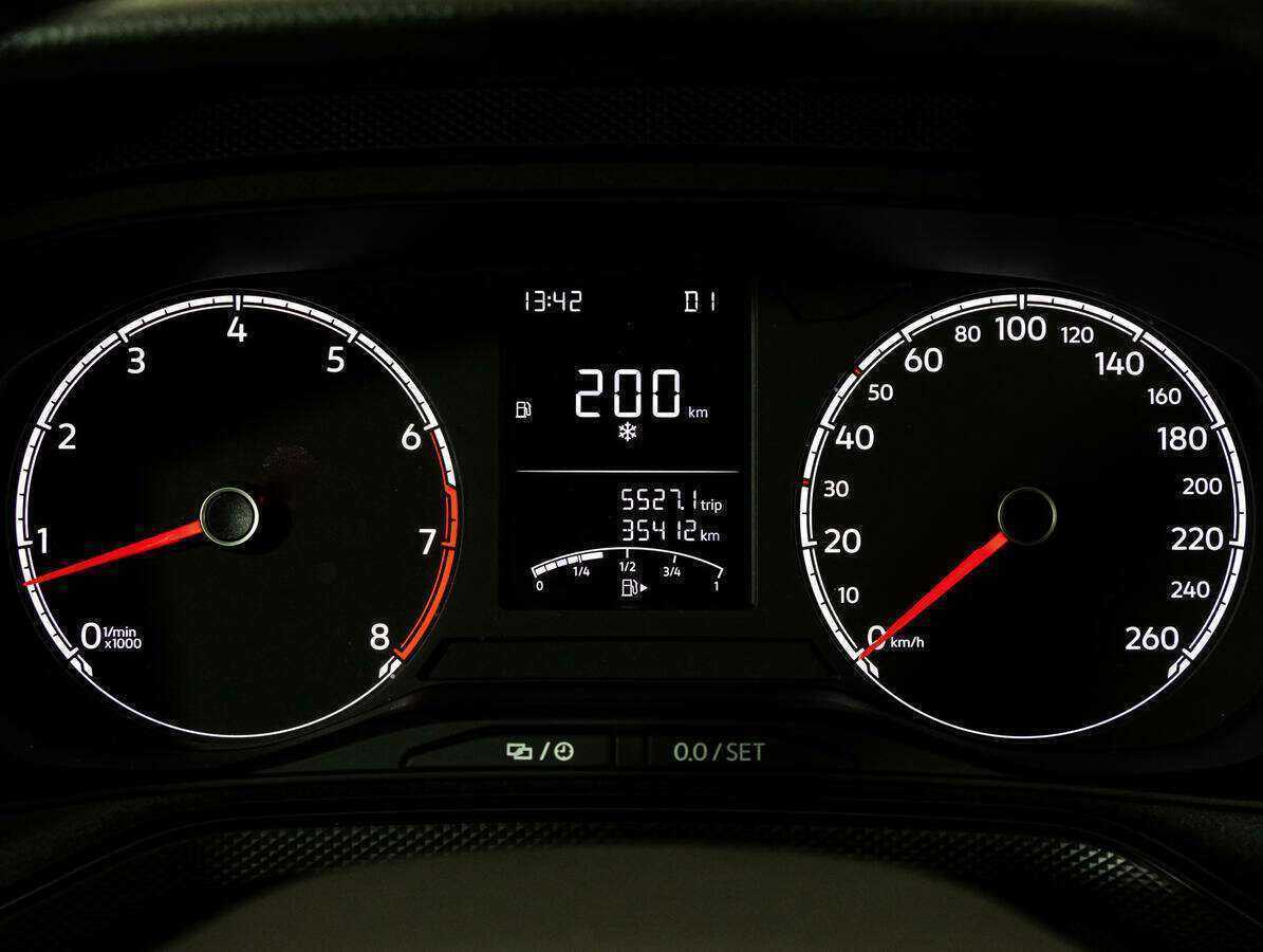 Volkswagen Polo с пробегом — 2021 год. Фото: #16