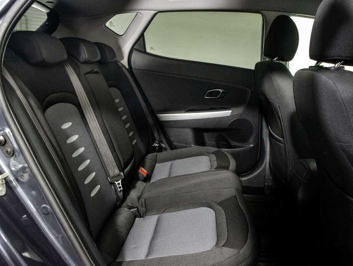 Kia Ceed с пробегом — 2014 год. Фото: #14