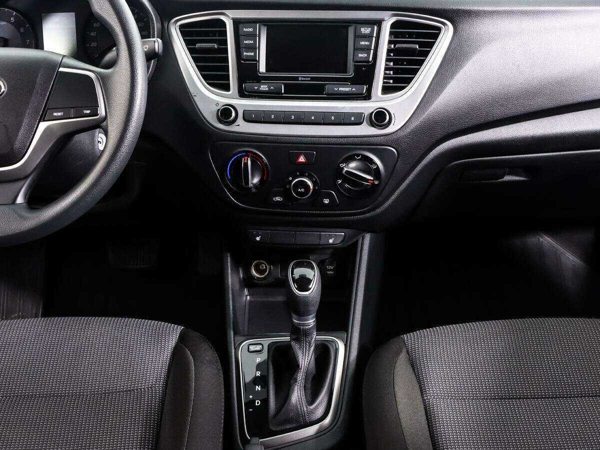 Hyundai Solaris с пробегом — 2020 год. Фото: #13