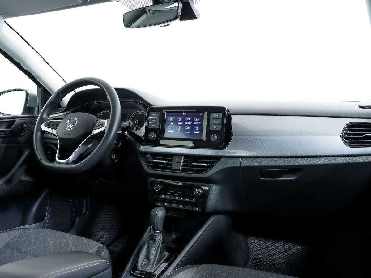 Volkswagen Polo с пробегом — 2022 год. Фото: #8