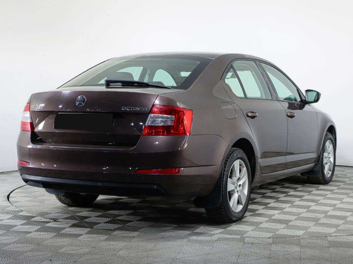 Skoda Octavia с пробегом — 2013 год. Фото: #4