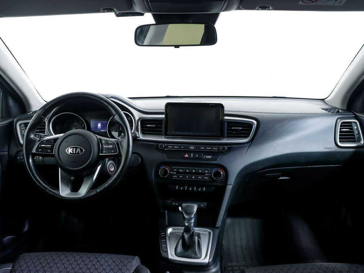 Kia Ceed с пробегом — 2018 год. Фото: #9