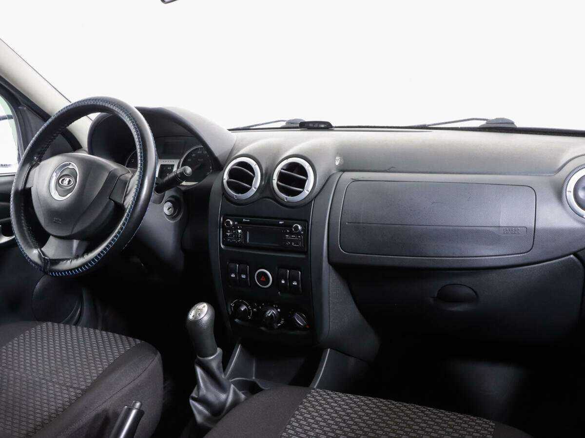 Lada (ВАЗ) Largus с пробегом — 2013 год. Фото: #6