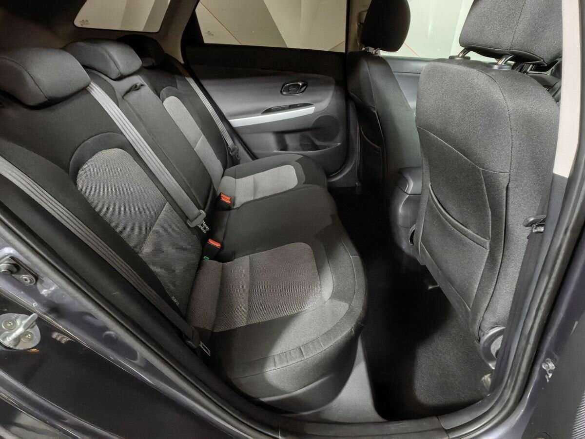 Kia Ceed с пробегом — 2015 год. Фото: #11