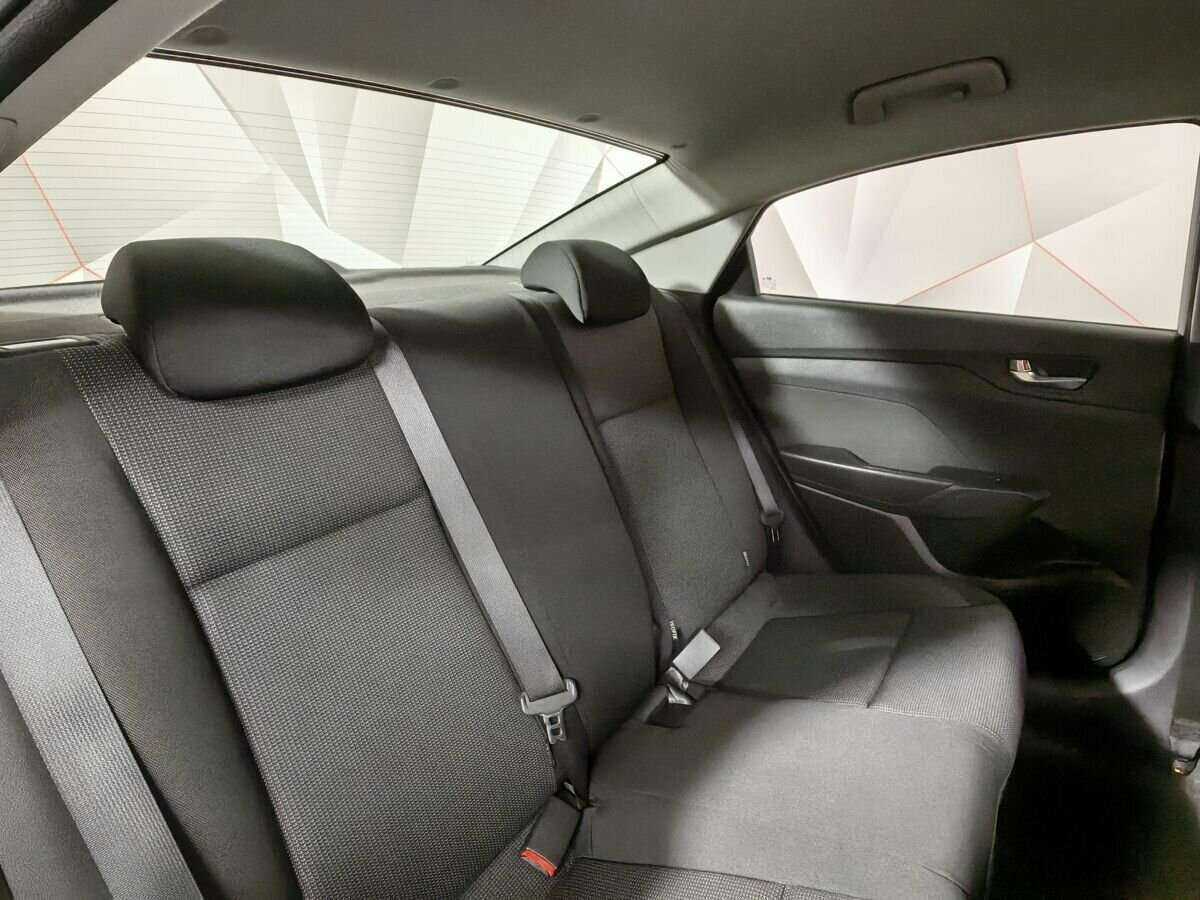 Hyundai Solaris с пробегом — 2019 год. Фото: #11