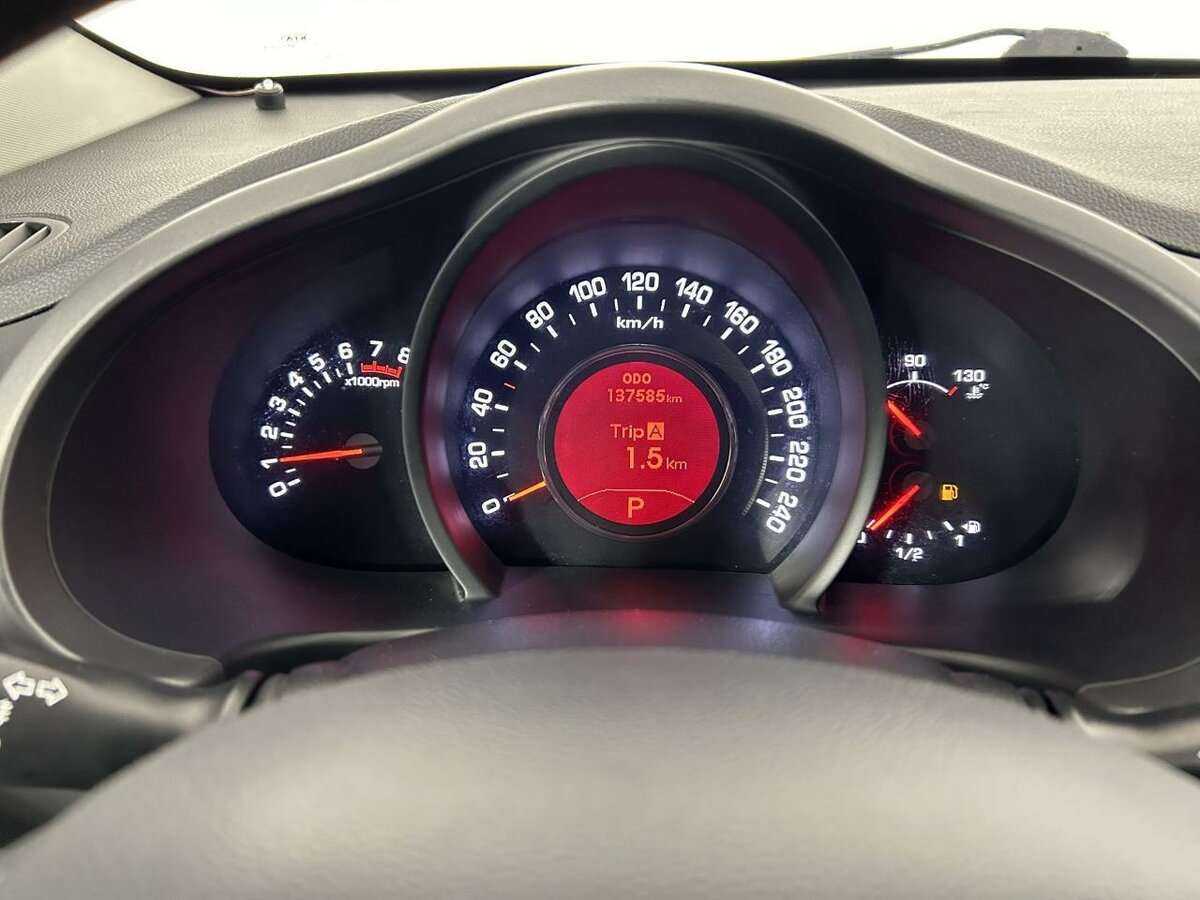 Kia Sportage с пробегом — 2013 год. Фото: #10