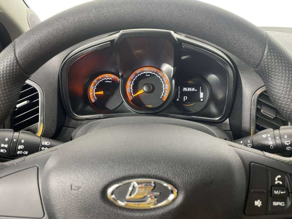 Lada (ВАЗ) XRAY с пробегом — 2021 год. Фото: #8