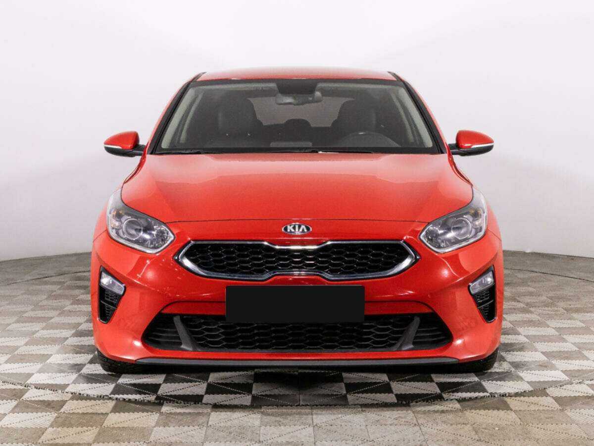 Kia Ceed с пробегом — 2019 год. Фото: #1
