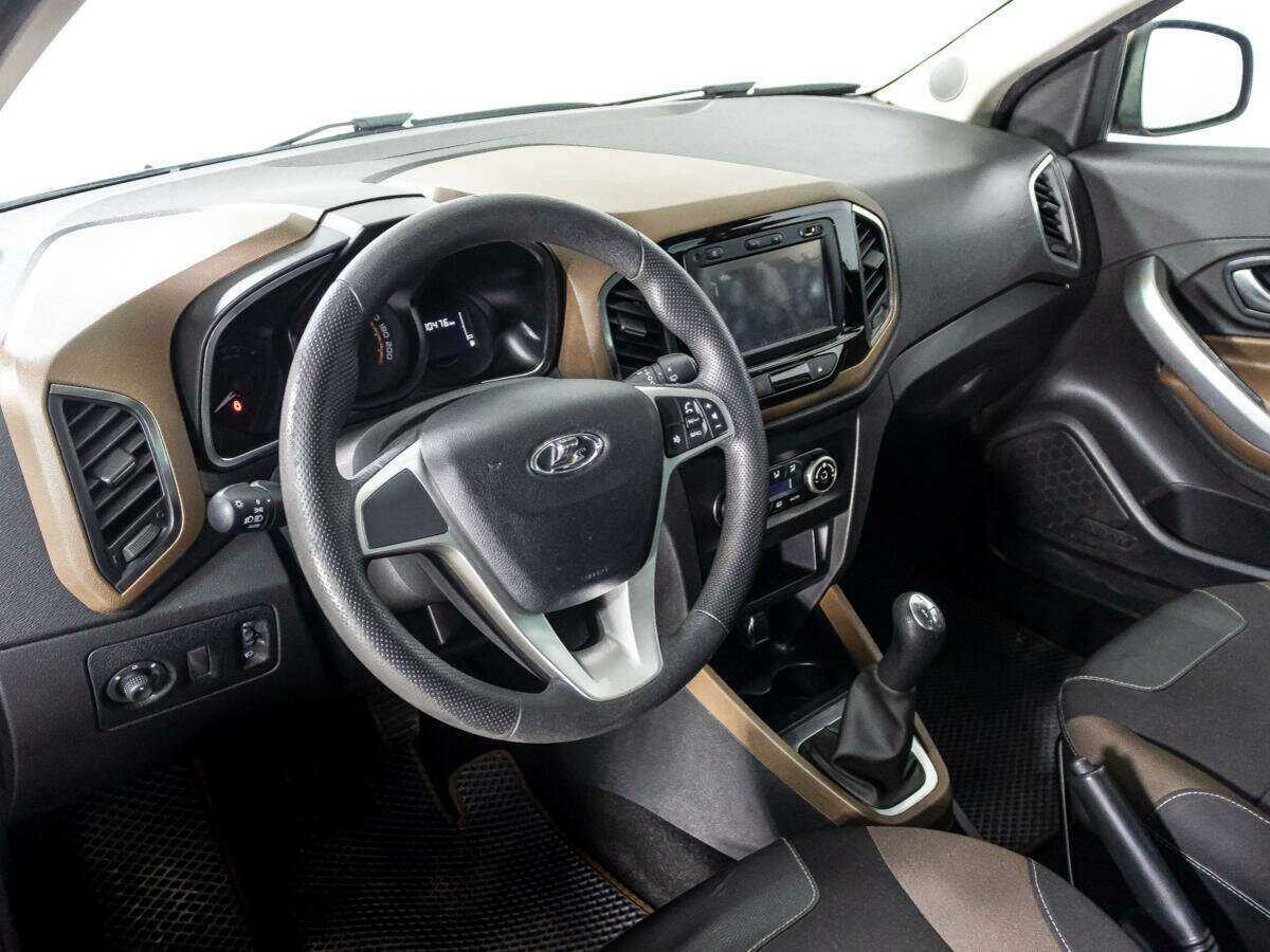 Lada (ВАЗ) XRAY с пробегом — 2019 год. Фото: #10