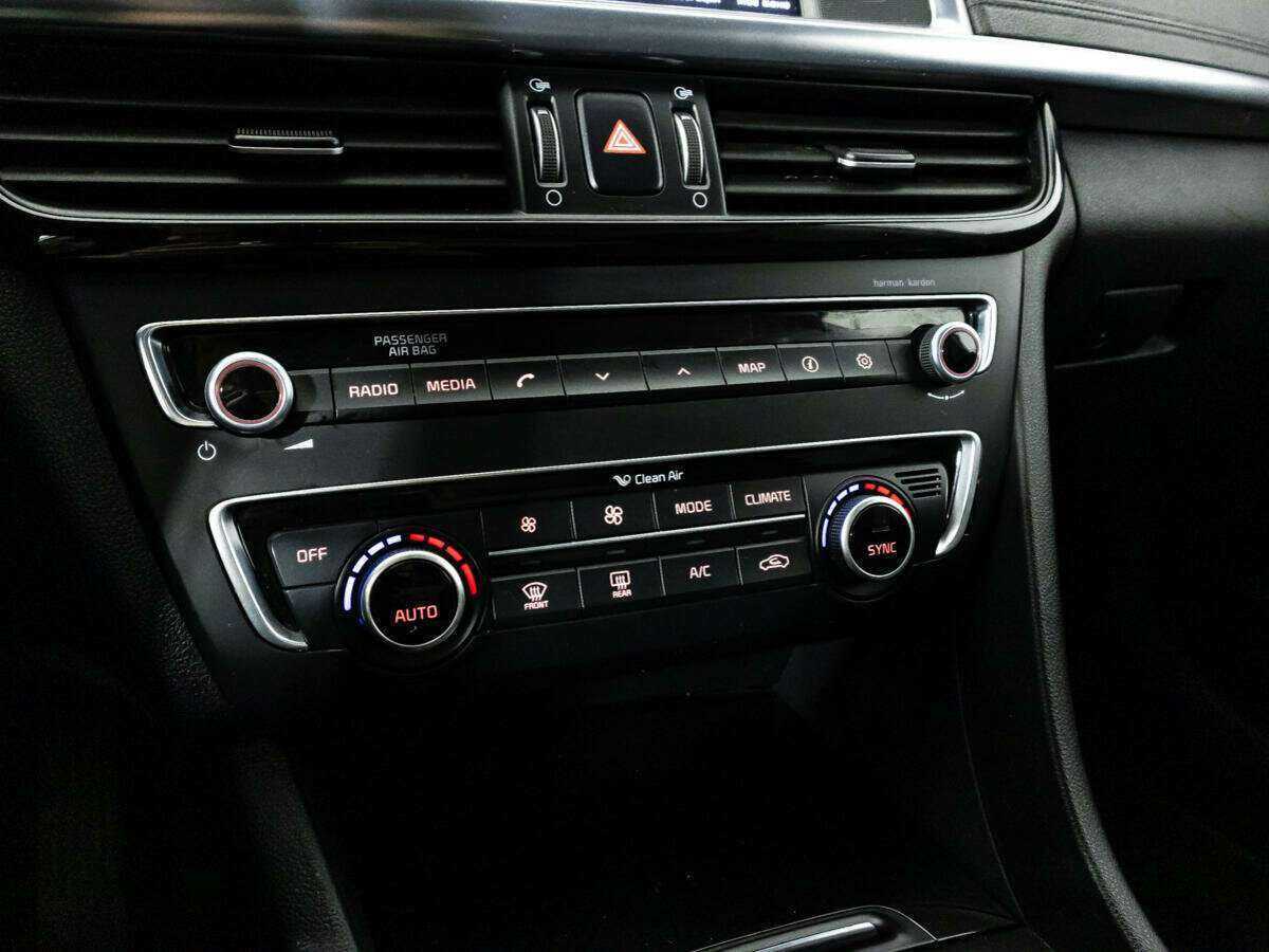 Kia Optima с пробегом — 2017 год. Фото: #18