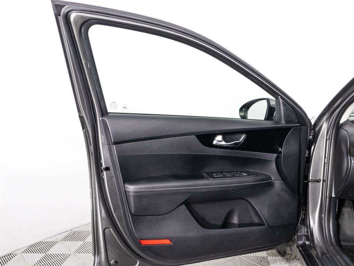 Kia Cerato с пробегом — 2020 год. Фото: #26