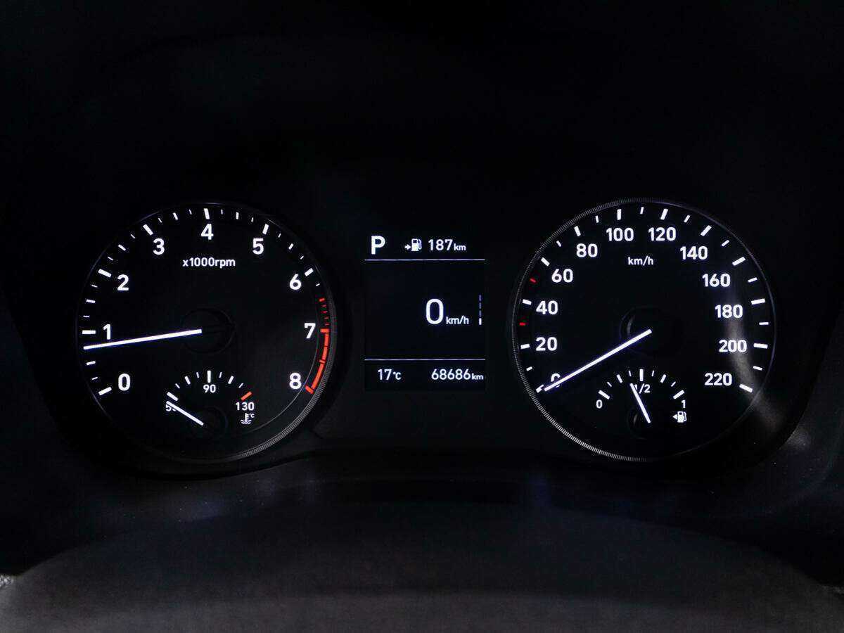 Hyundai Solaris с пробегом — 2019 год. Фото: #11