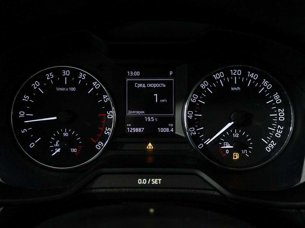 Skoda Octavia с пробегом — 2015 год. Фото: #10