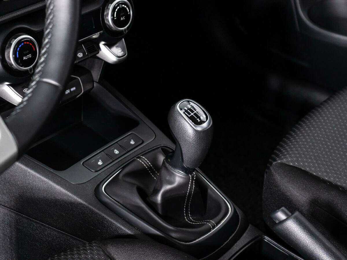 Kia Rio с пробегом — 2021 год. Фото: #15