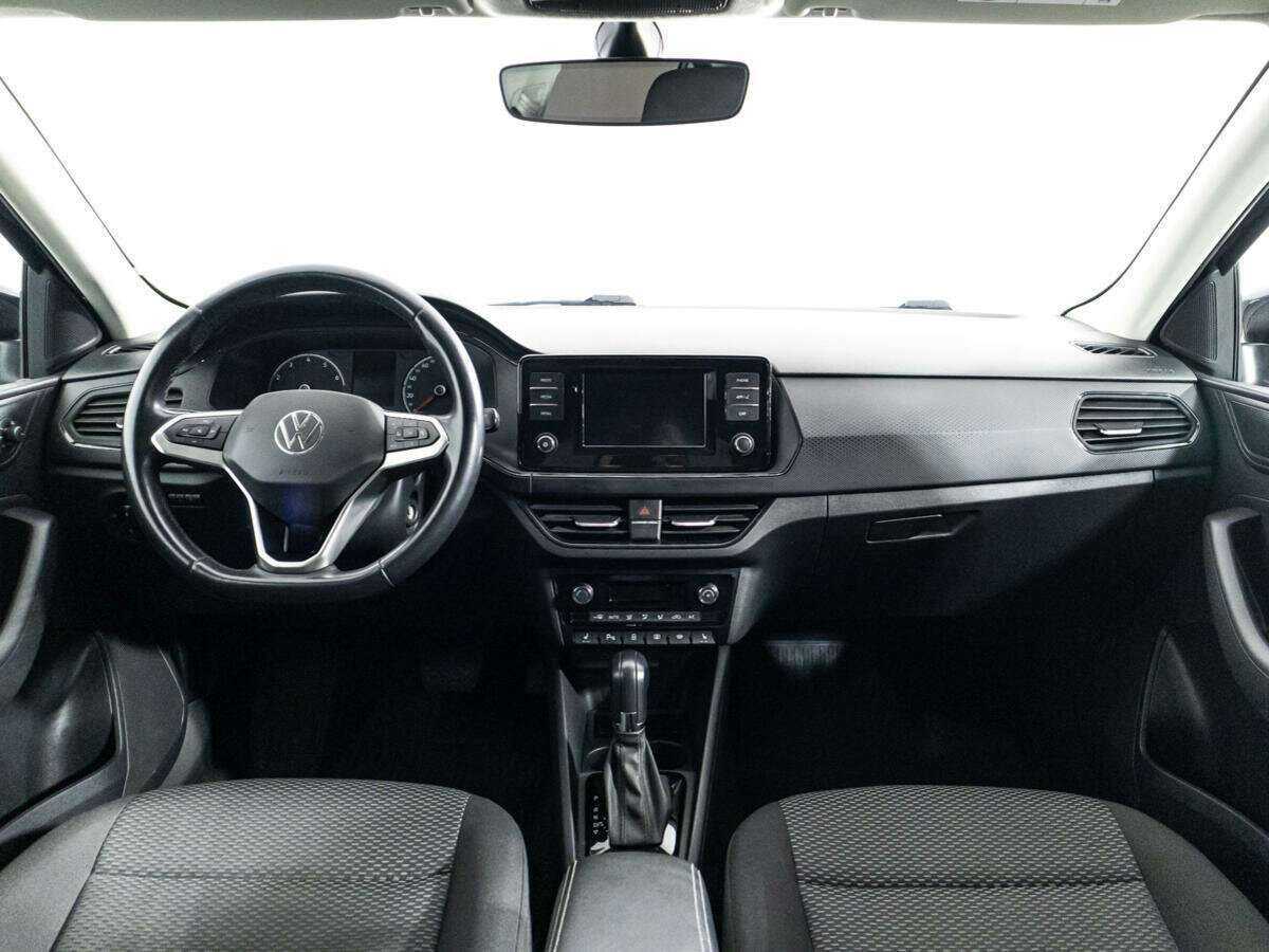 Volkswagen Polo с пробегом — 2021 год. Фото: #12